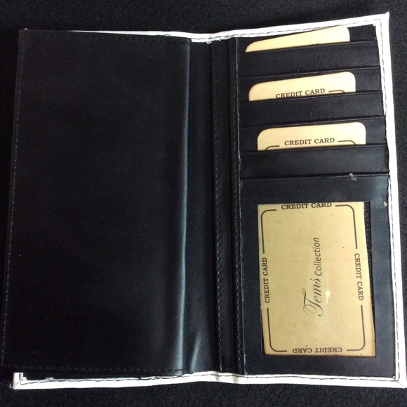 NWT 100 Bill Print Wallet w/Checkbook Holder - Picture 2 of 5